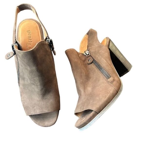 NEW Gentle Souls suede slingback Peep Toe Booties ankle boot size 10 - Picture 1 of 7